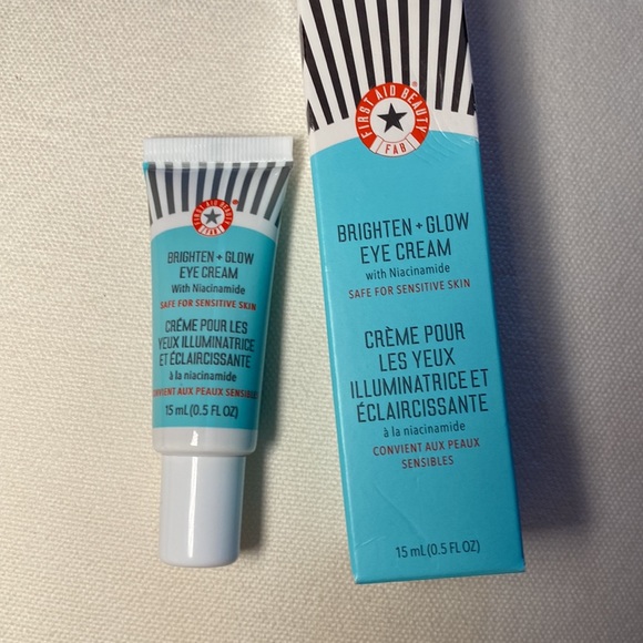 First Aid Beauty Brighten & Glow Eye Cream - Picture 4 of 8